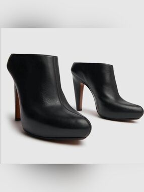 Alexander McQueen The Edge Lambskin Mule |Bootie Black 40/US 10 NIB $1190